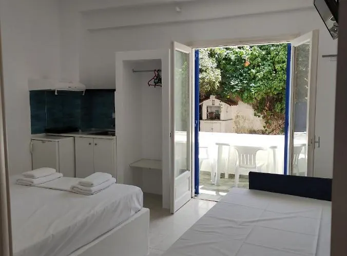 Superior Aparthotel 3*